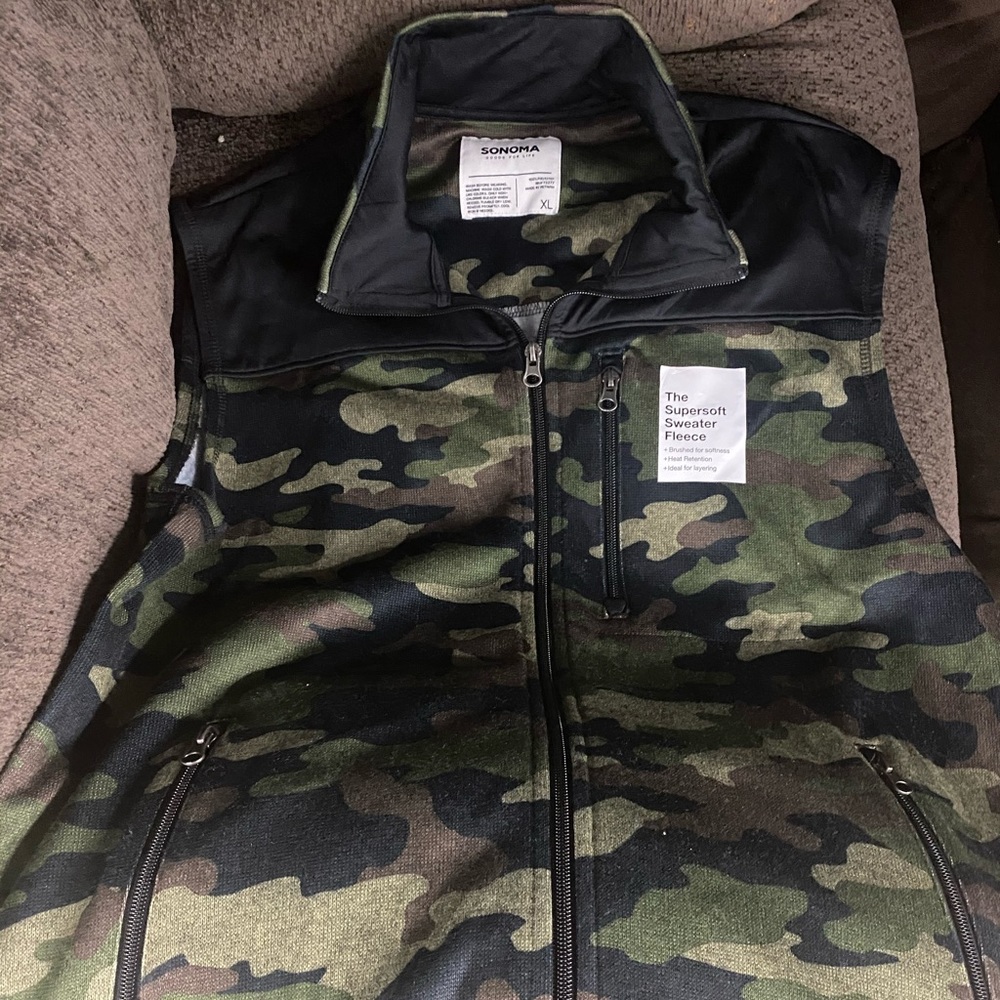 Camouflage vest